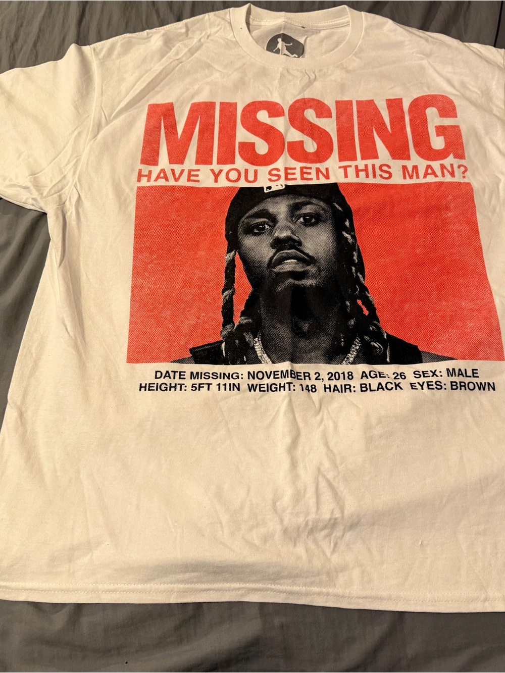 Metro booming White Graphic 'Missing' Short-Sleeve Men's T-Shirt